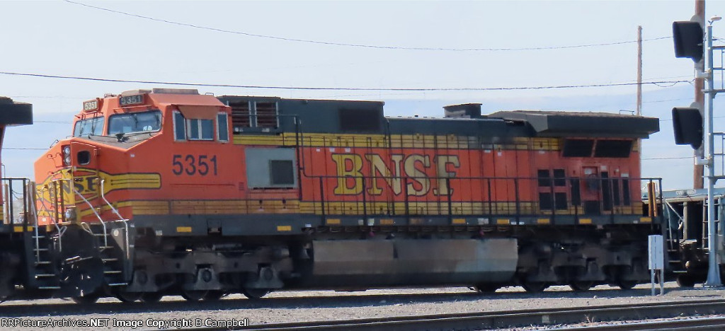 BNSF 5351